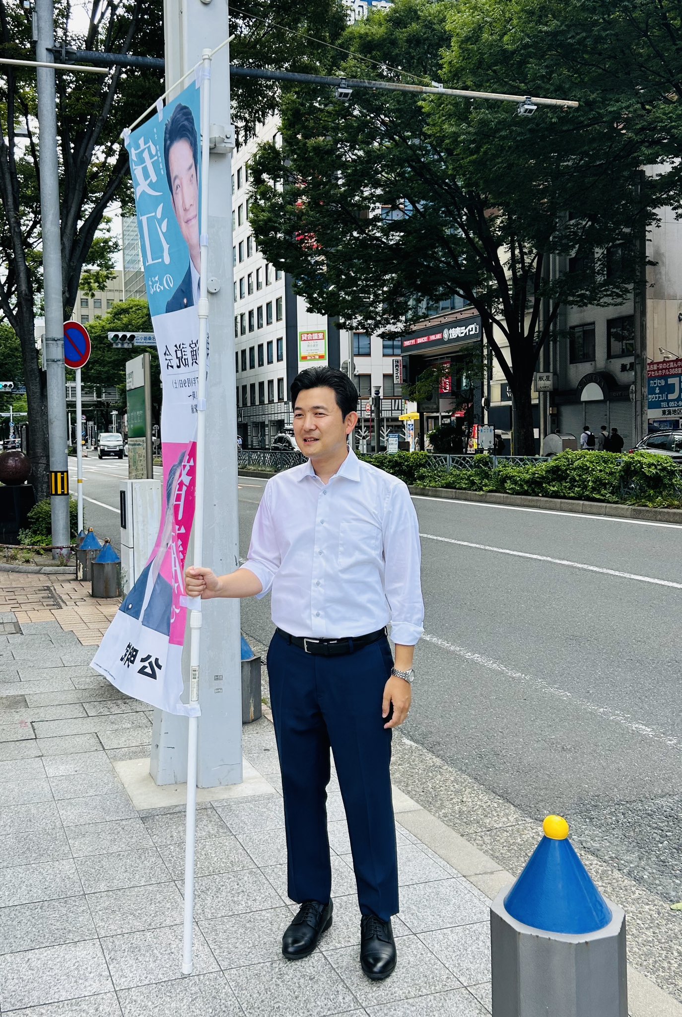 昨日今日と街頭での朝のご挨拶から出発
