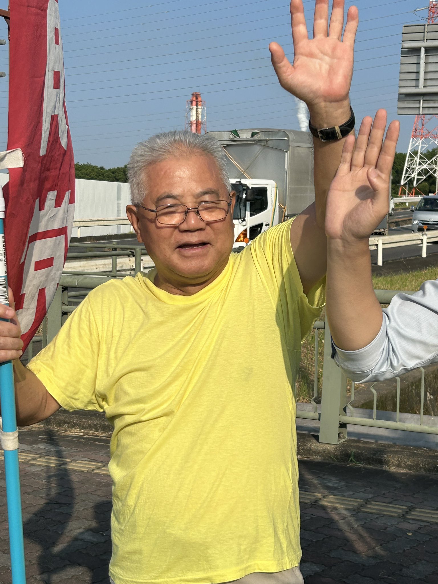 今朝は、知多市での街頭挨拶でスタート