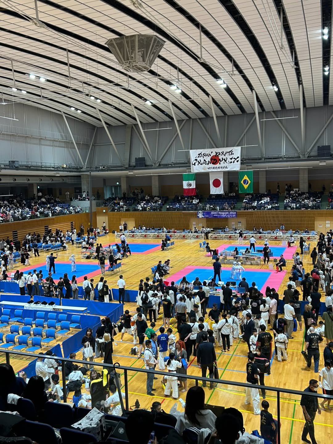 世界闘英館空手道連盟主催　
空手大会開会式でご挨拶