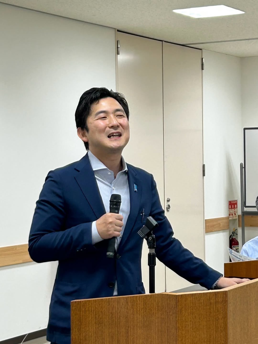 佐名かよ子町議とともに、
大口町の党員会でご挨拶