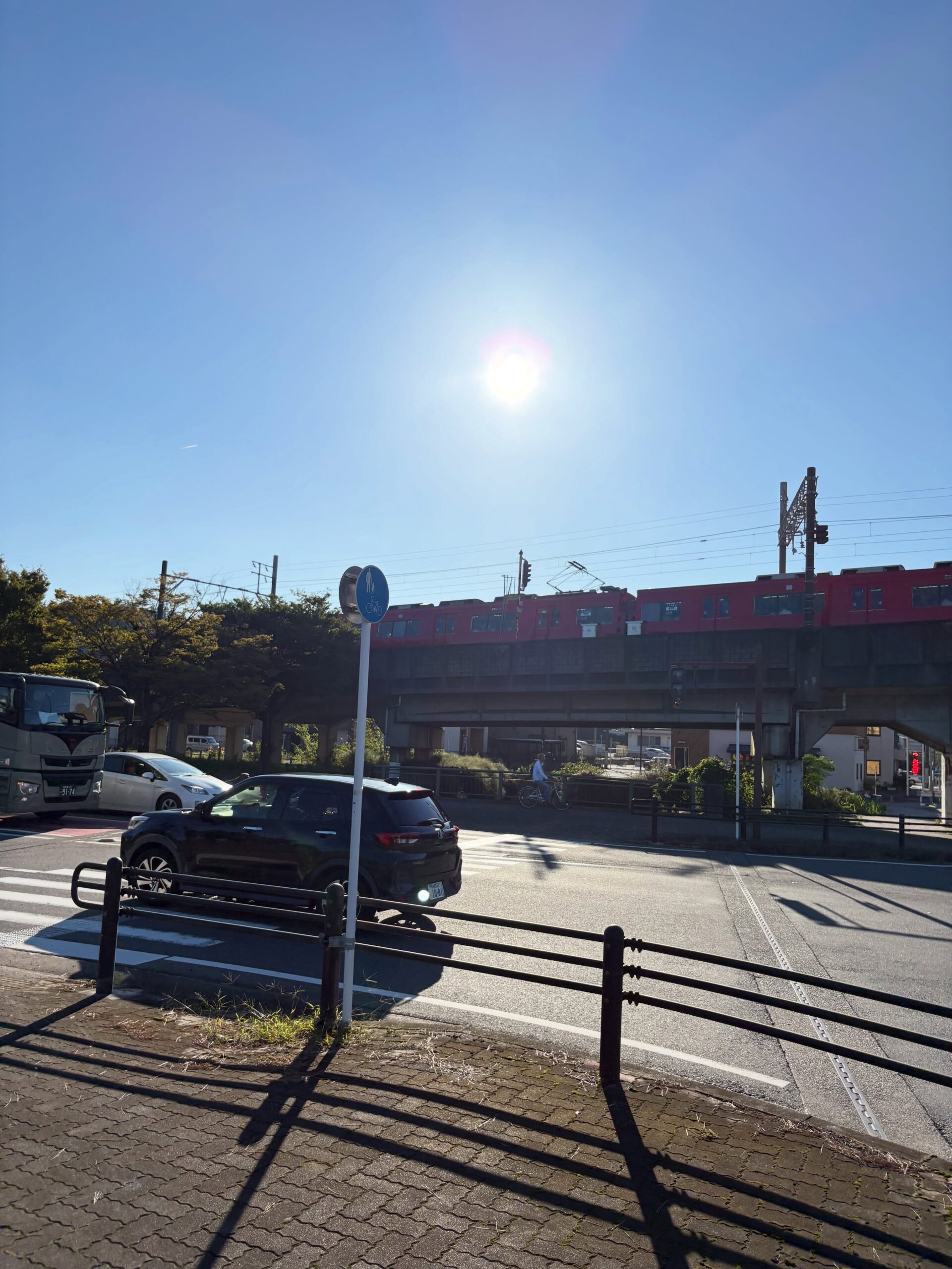 知多市の小浦みちお市議と駅立